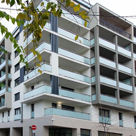 Westside Apartments By Urbanrent Budapest Exterior foto
